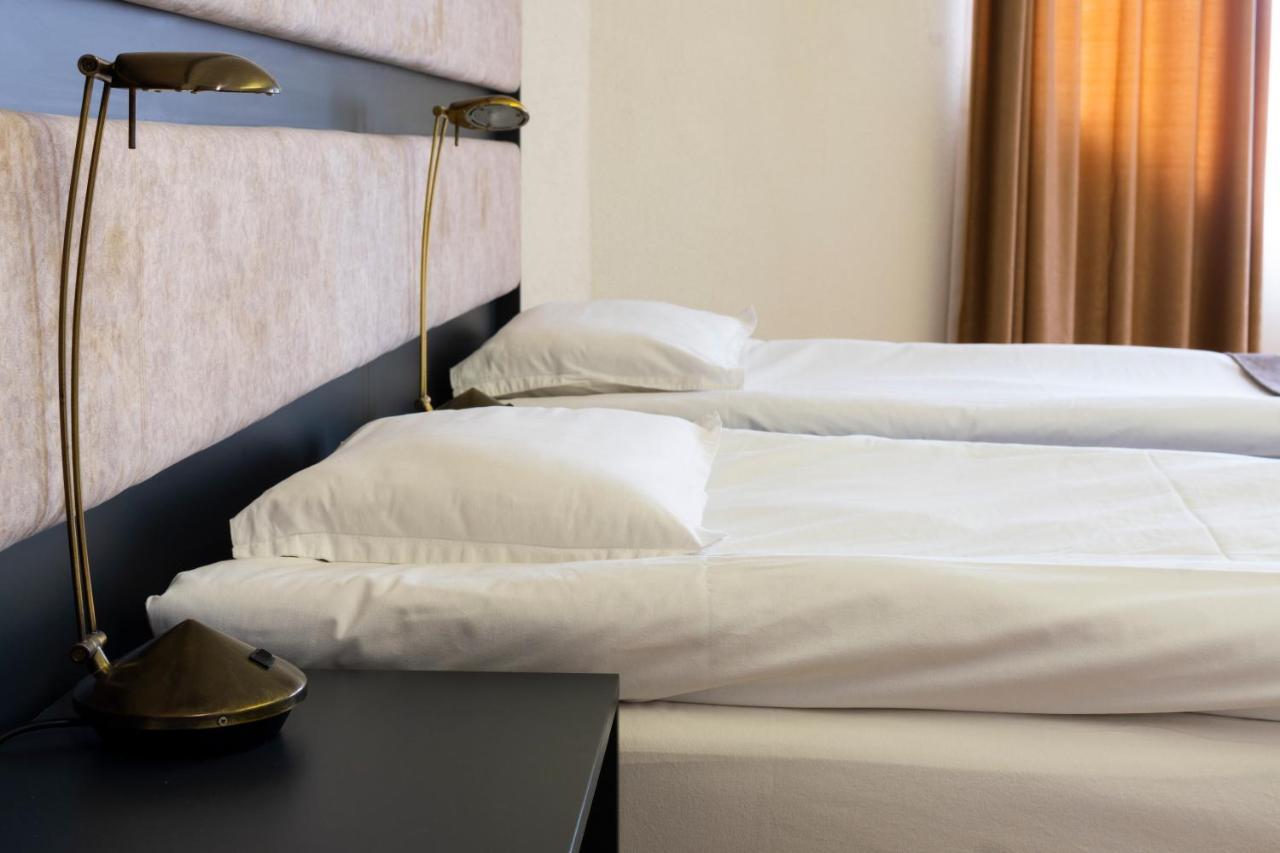 Hotel Slaviani Dimitrovgrad  Extérieur photo