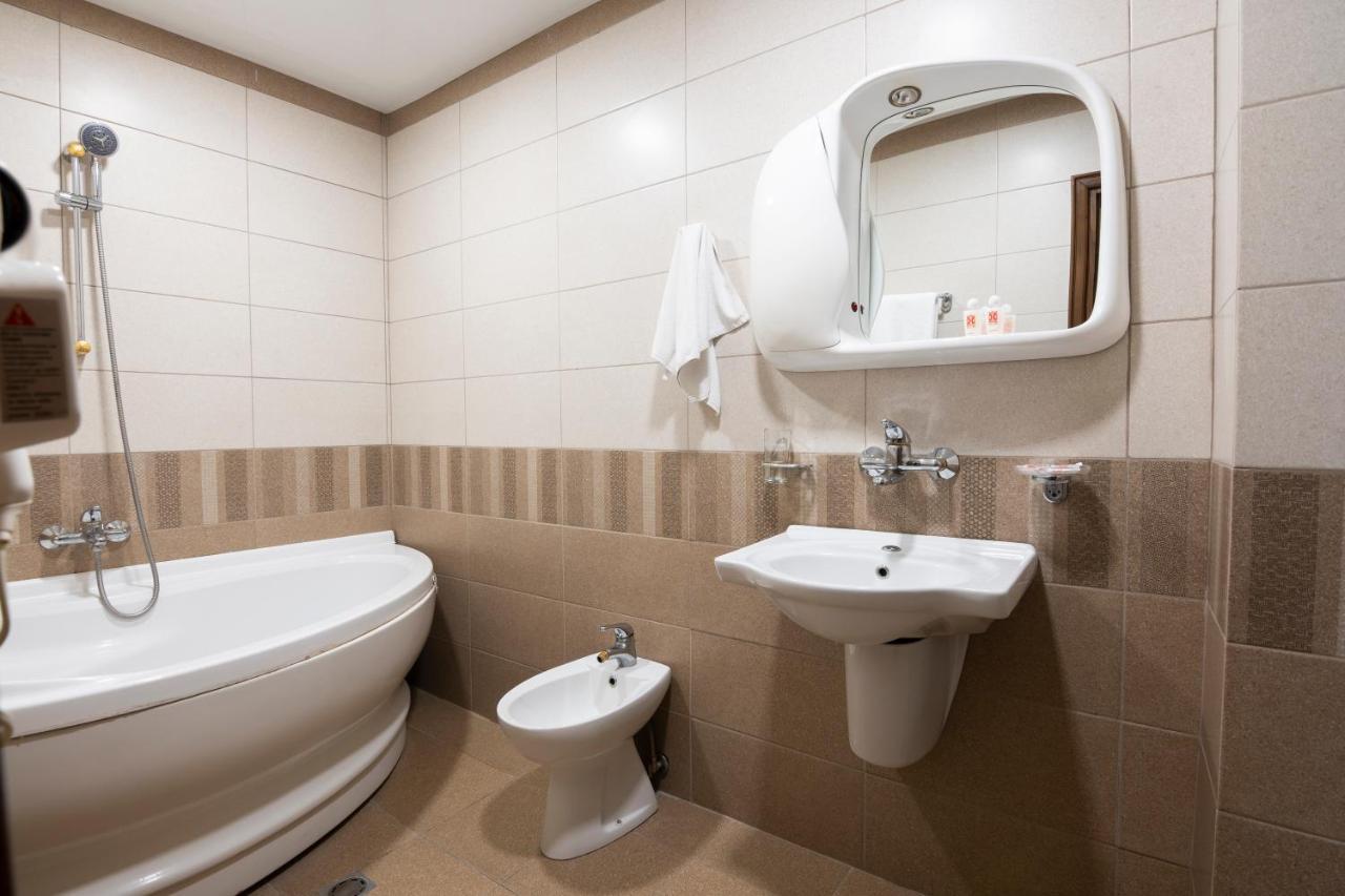 Hotel Slaviani Dimitrovgrad  Extérieur photo