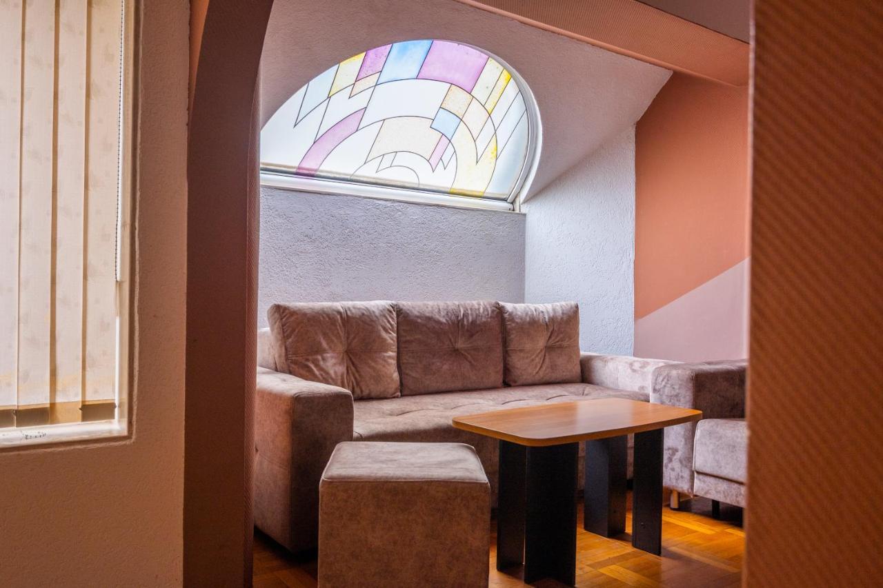 Hotel Slaviani Dimitrovgrad  Extérieur photo