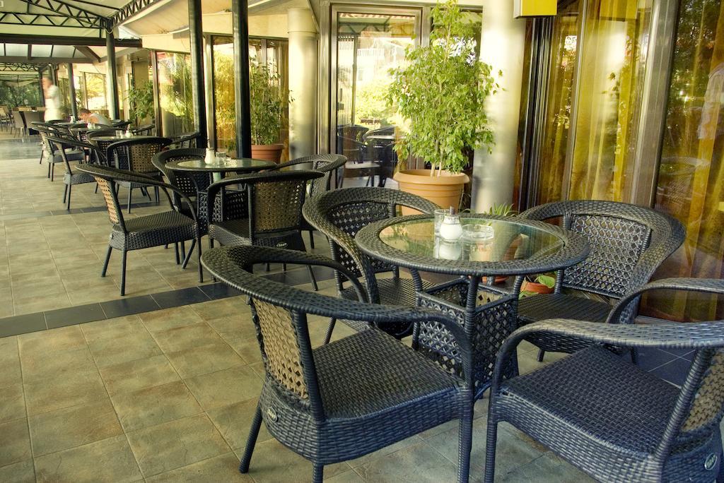 Hotel Slaviani Dimitrovgrad  Extérieur photo